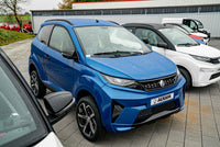 Aixam Ambition Crossover Premium Saphirblau